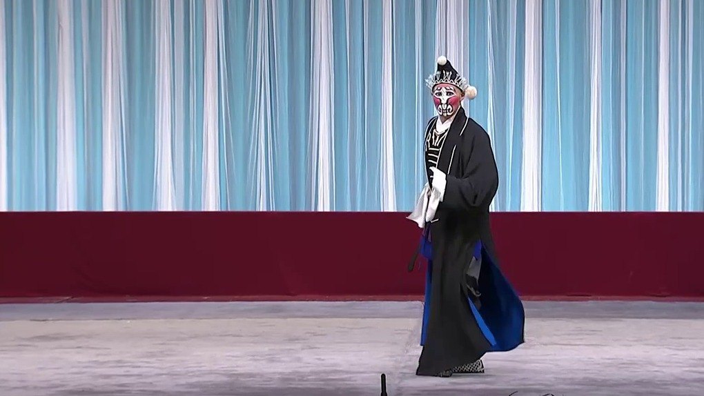 京剧《盗王坟》：王浩饰时迁（武丑，央视《CCTV空中剧院》）