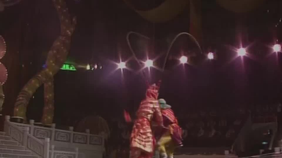 京剧《收大鹏》亮相场面（表演：张幼麟，1985 年资料）