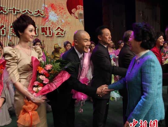 李长春收徒王越拜师仪式受到山西方面重视（2012年12月，太原）
